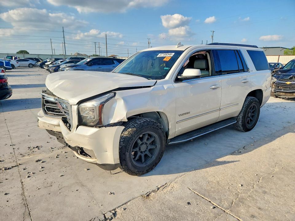 GMC YUKON 2017 with VIN 1GKS1BKC2HR366305 - Photo from auction
