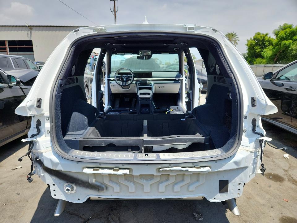 Снимка 6 от търг – 2025 GENESIS GV80 с VIN KMUHEESC1SU278505