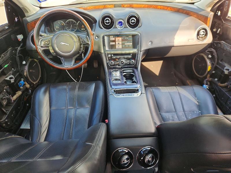 Photo 8 from auction – 2012 JAGUAR XJ with VIN SAJWA1CB4CLV30051