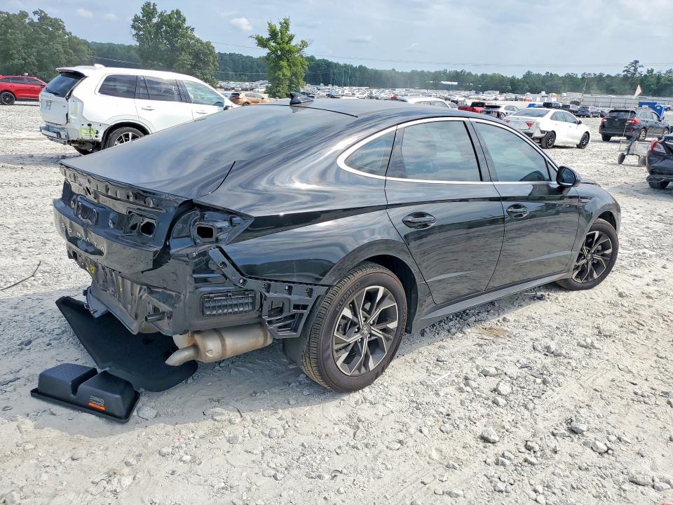 Photo 3 from auction – 2025 HYUNDAI SONATA with VIN KMHL64JA8SA513726
