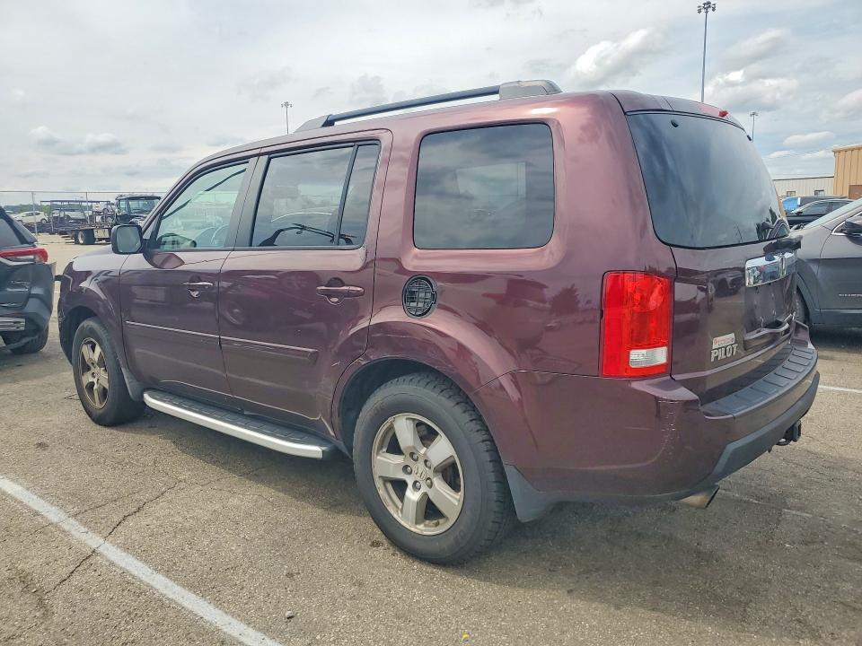 Photo 2 from auction – 2010 HONDA PILOT with VIN 5FNYF4H52AB017846