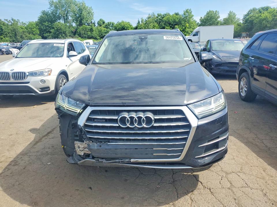 Photo 5 from auction – 2019 AUDI Q7 with VIN WA1LHAF71KD018142