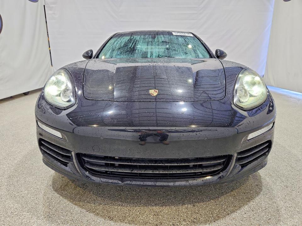 Photo 5 from auction – 2015 PORSCHE PANAMERA with VIN WP0AD2A78FL040849