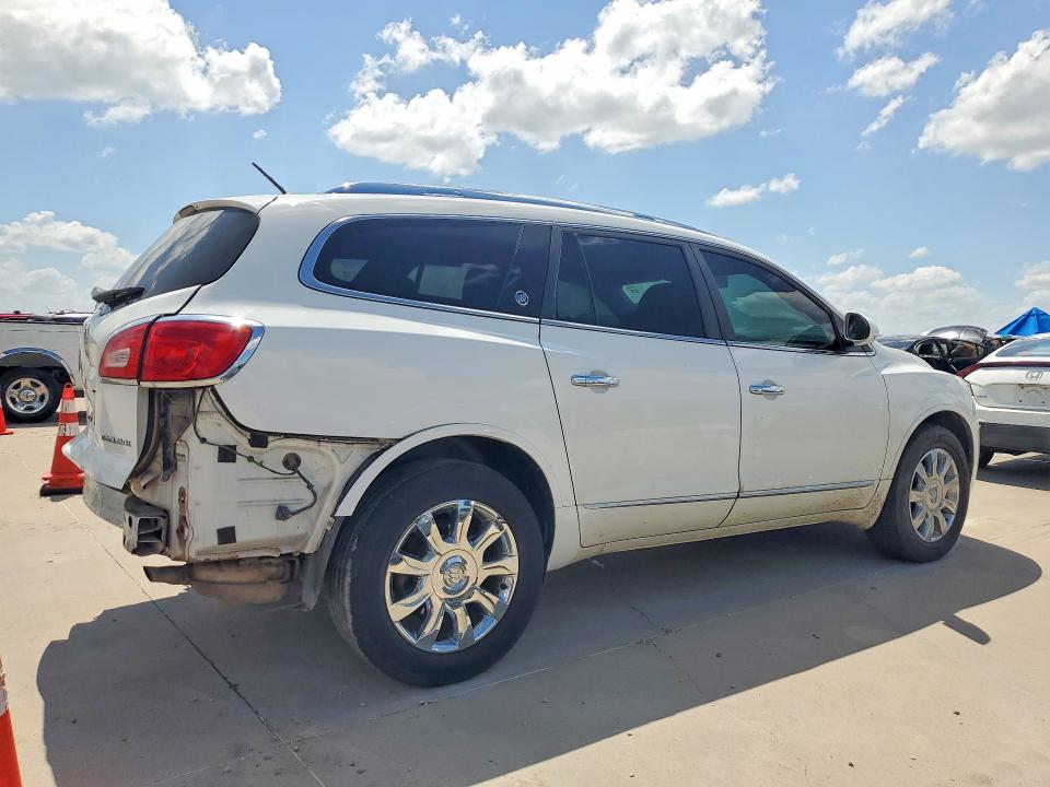 Photo 3 from auction – 2017 BUICK ENCLAVE with VIN 5GAKRBKD1HJ333678