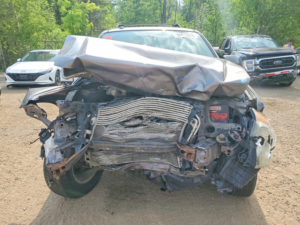 Photo 5 from auction – 2010 FORD ESCAPE with VIN 1FMCU0D72AKB24538