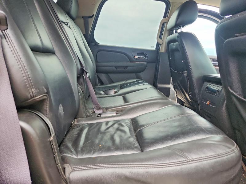 Photo 11 from auction – 2011 CHEVROLET TAHOE with VIN 1GNSKBE05BR255417