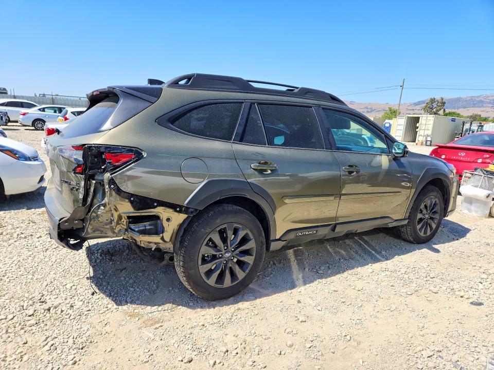 Photo 3 from auction – 2024 SUBARU OUTBACK with VIN 4S4BTGLD7R3227362