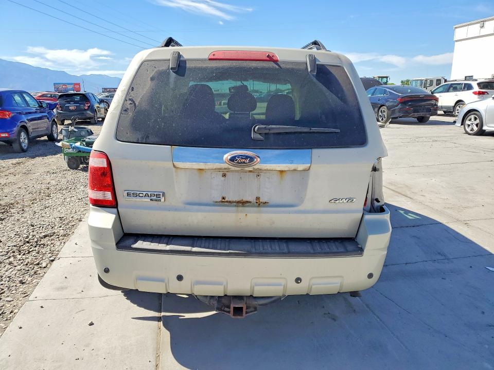 Photo 6 from auction – 2009 FORD ESCAPE with VIN 1FMCU94G09KB22139