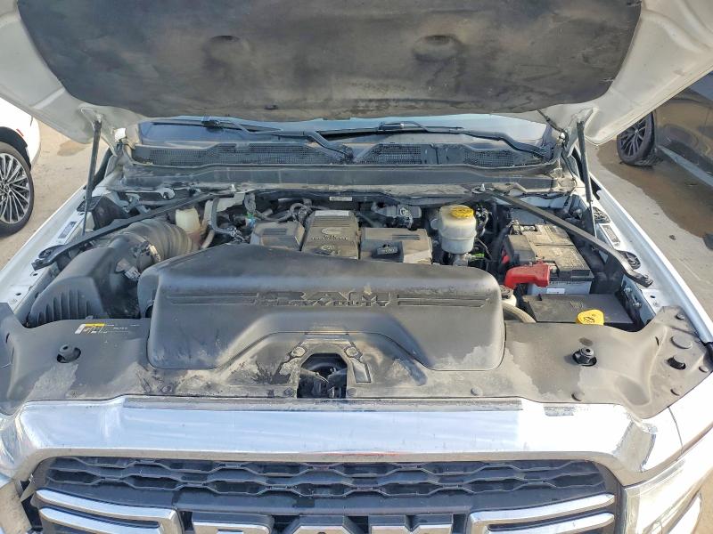 Снимка 11 от търг – 2021 RAM 3500 с VIN 3C63RRGL5MG690165