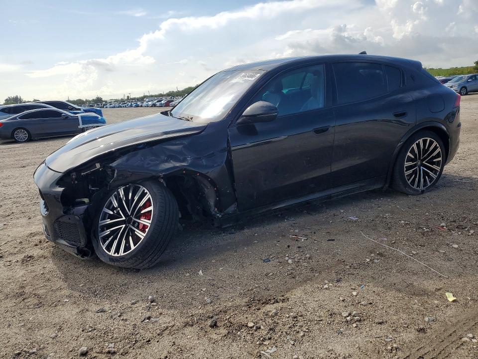2025 MASERATI GRECALE