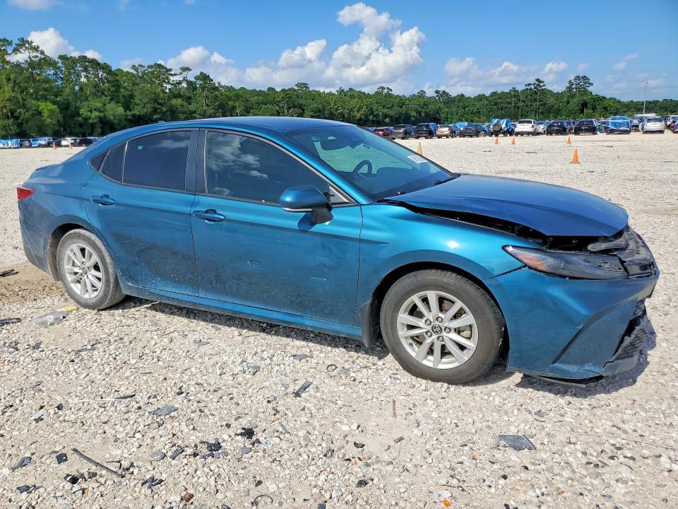 Photo 4 from auction – 2025 TOYOTA CAMRY with VIN 4T1DAACK6SU502293