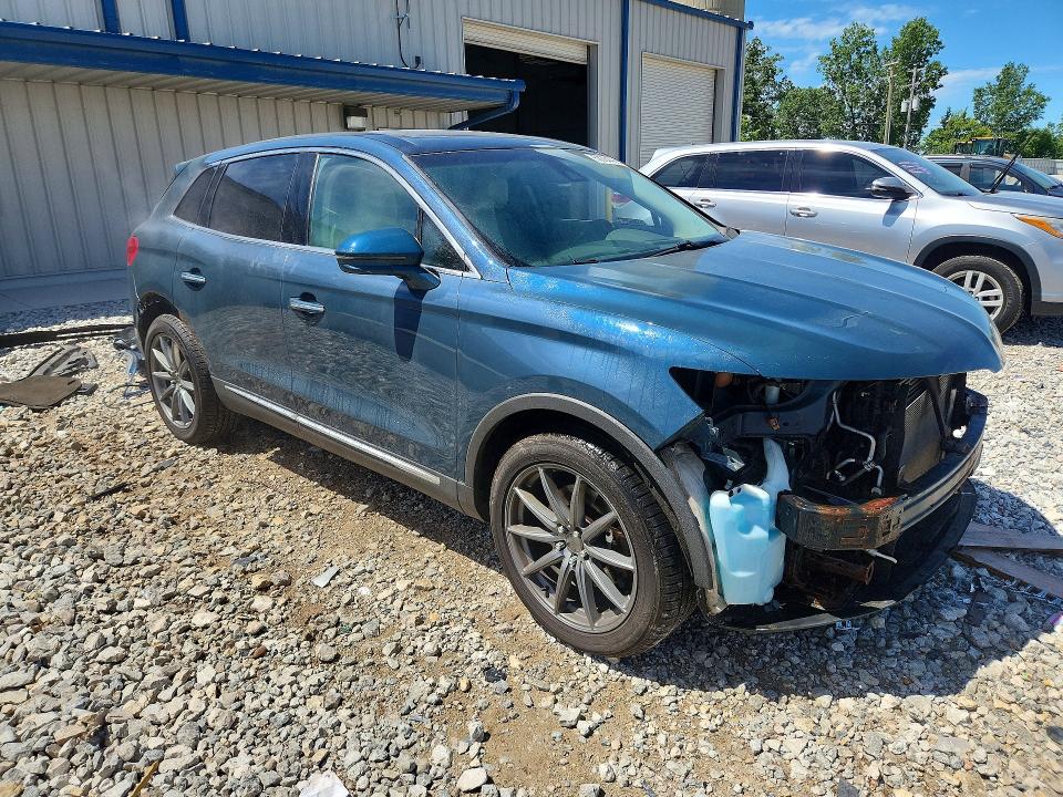 Photo 4 from auction – 2016 LINCOLN MKX with VIN 2LMTJ8LR2GBL54906
