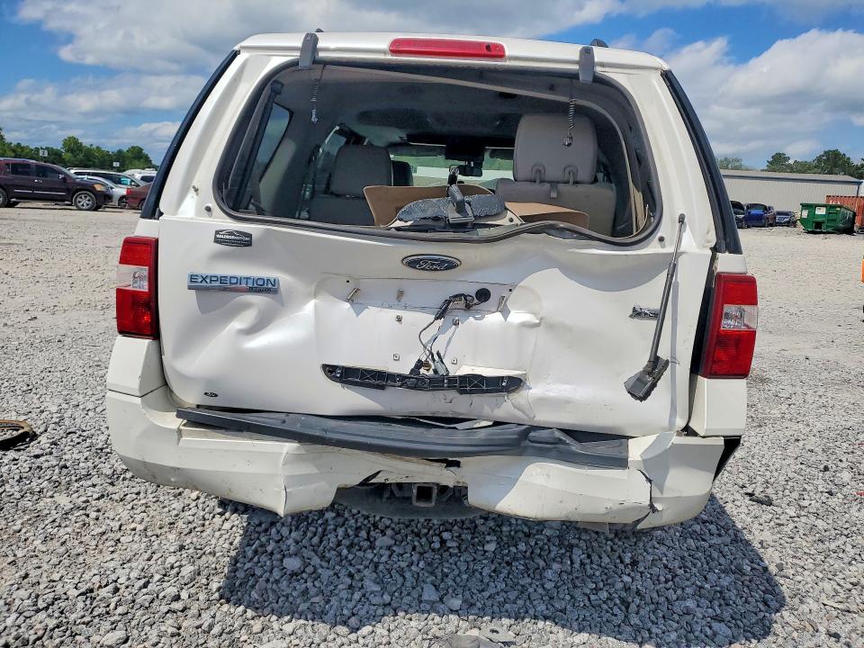 Photo 6 from auction – 2010 FORD EXPEDITION with VIN 1FMJU1K52AEA19463
