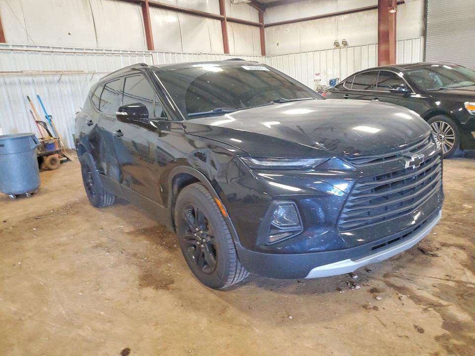 Photo 4 from auction – 2020 CHEVROLET BLAZER with VIN 3GNKBDRS7LS685195