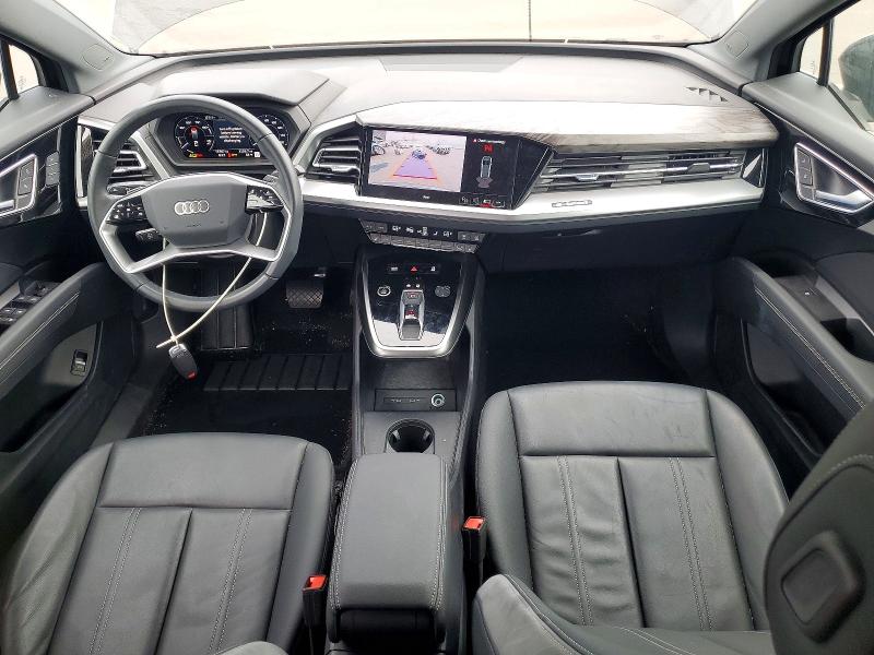 Photo 8 from auction – 2024 AUDI Q4 E-TRON with VIN WA1LUBFZ0RP037454