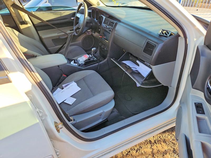 Photo 13 from auction – 2006 DODGE MAGNUM with VIN 2D4FV47T56H417043