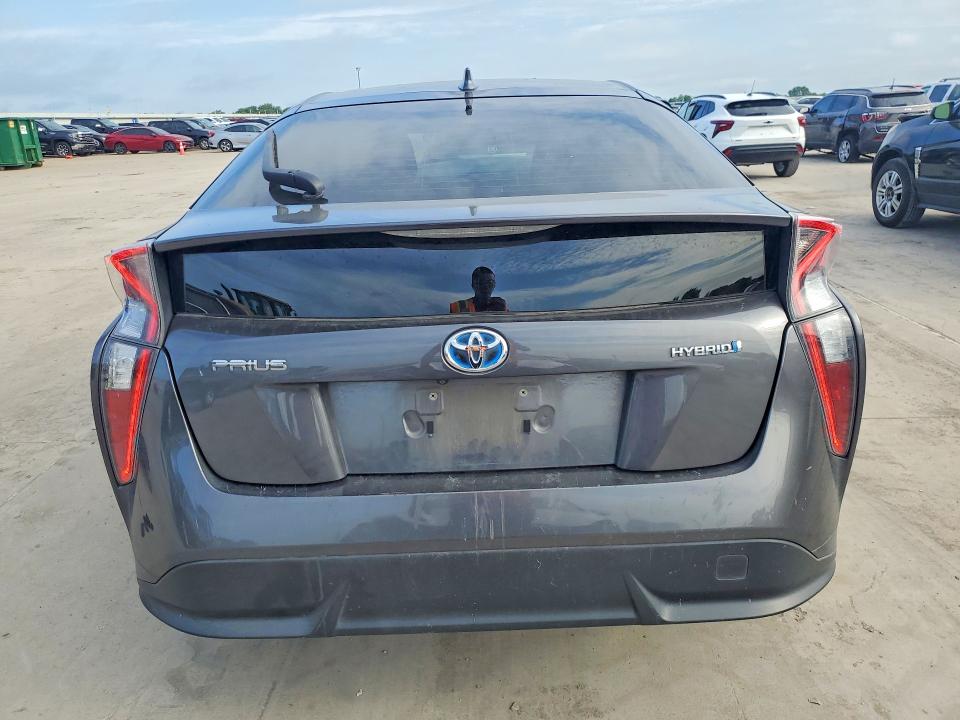 Photo 6 from auction – 2016 TOYOTA PRIUS with VIN JTDKARFU7G3026611