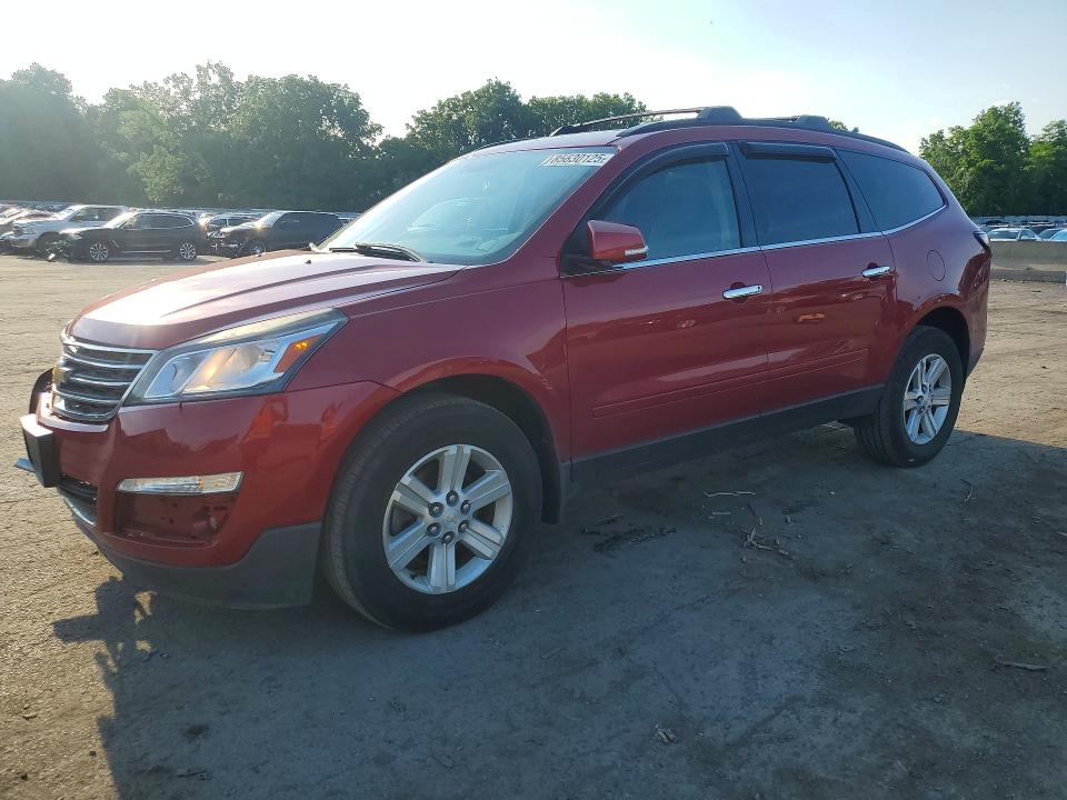 CHEVROLET TRAVERSE 2014 with VIN 1GNKVGKD0EJ182164 - Photo from auction
