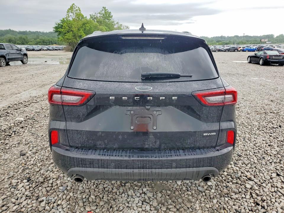 Photo 6 from auction – 2023 FORD ESCAPE with VIN 1FMCU9MN6PUA93861