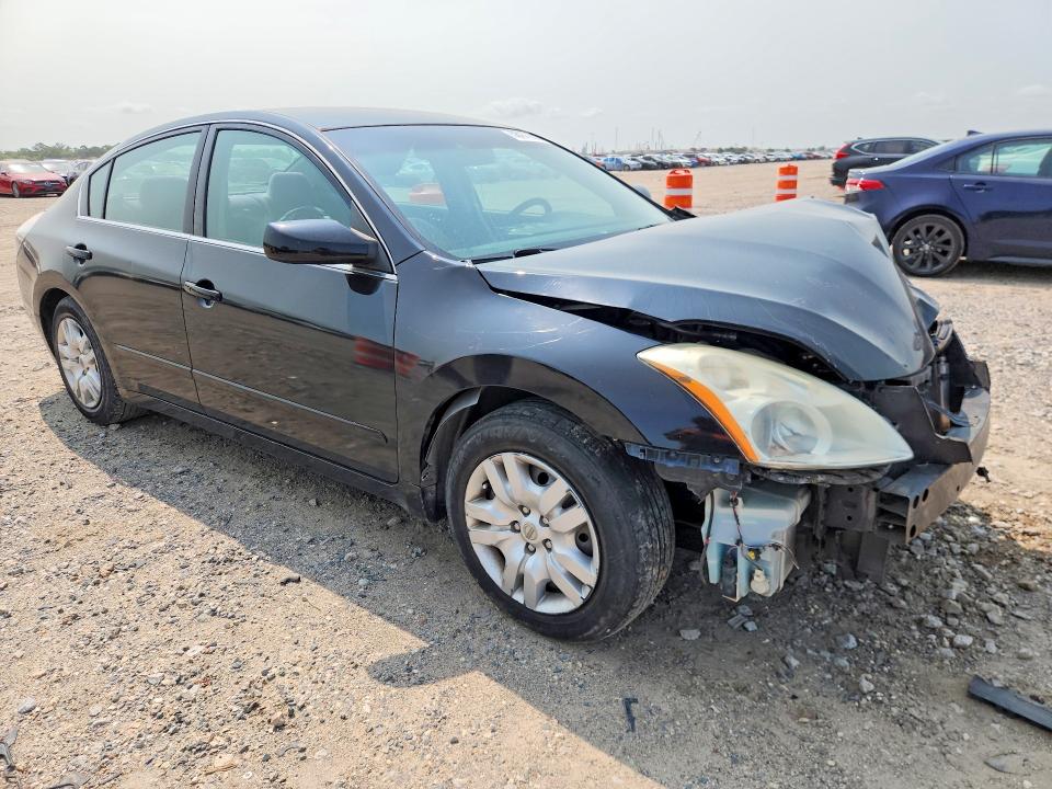 Photo 4 from auction – 2011 NISSAN ALTIMA with VIN 1N4AL2AP3BN502841