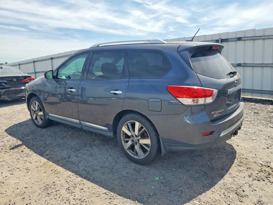 Photo 2 from auction – 2014 NISSAN PATHFINDER with VIN 5N1AR2MNXEC646756