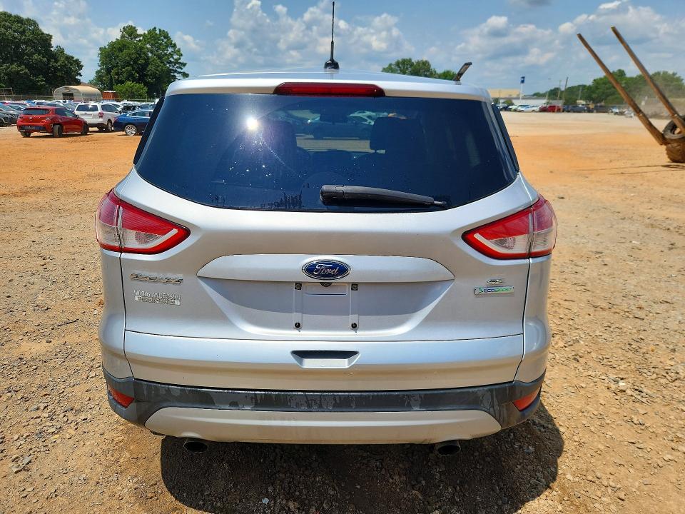 Photo 6 from auction – 2016 FORD ESCAPE with VIN 1FMCU0GX7GUA49828