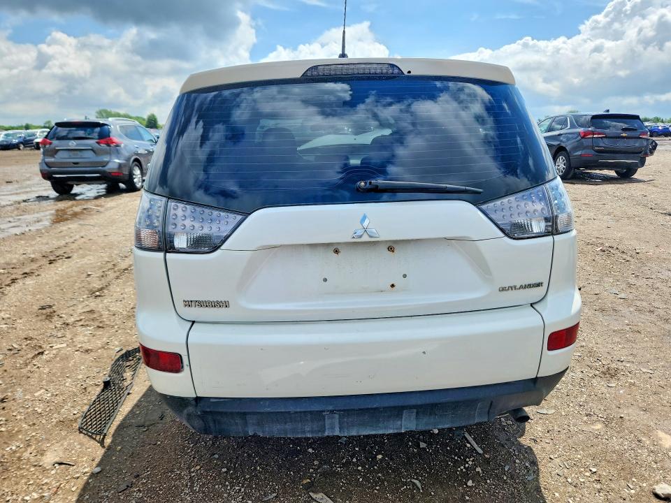 Снимка 6 от търг – 2007 MITSUBISHI OUTLANDER с VIN JA4MS31X07Z012836