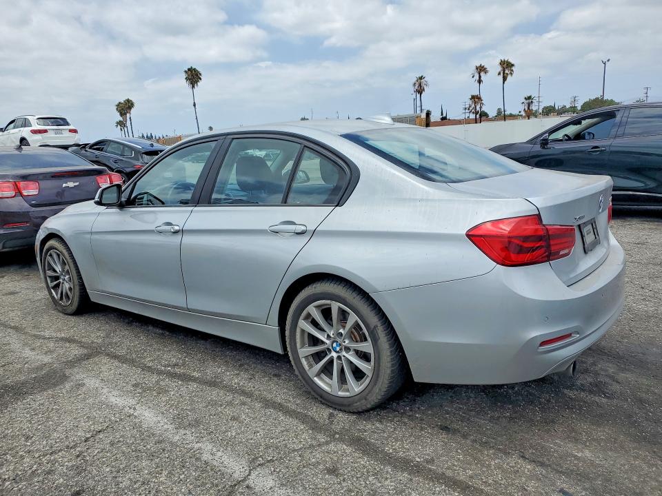 Photo 2 from auction – 2016 BMW 320 with VIN WBA8E5G5XGNT41886