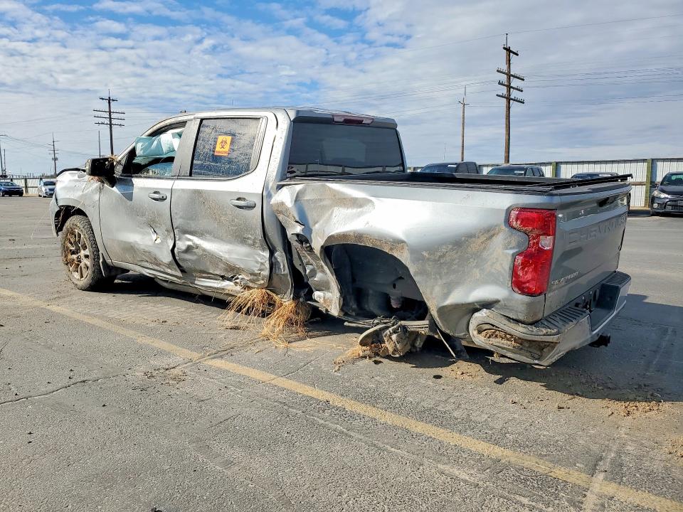 Photo 2 from auction – 2025 CHEVROLET SILVERADO with VIN 2GCUKDED4S1132474