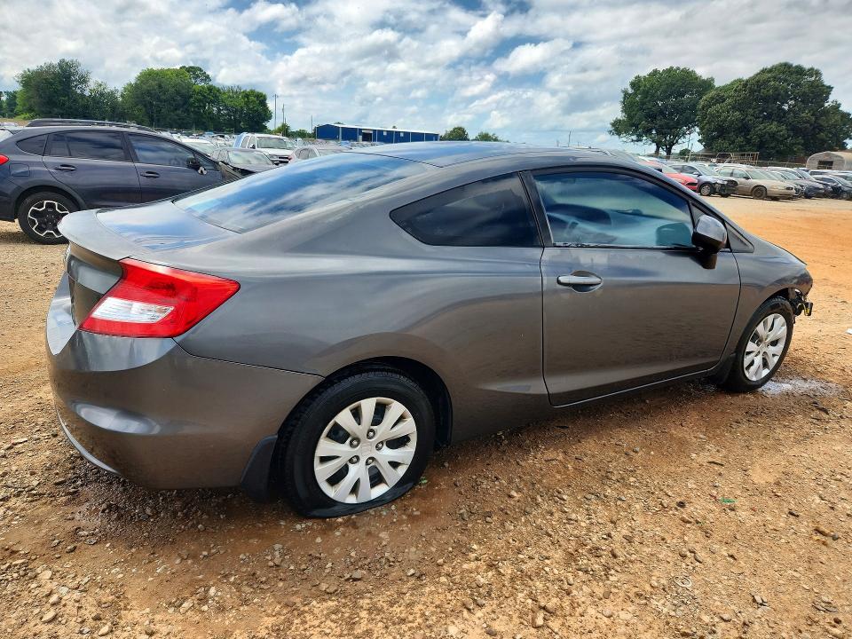 Photo 3 from auction – 2012 HONDA CIVIC with VIN 2HGFG3B55CH532233