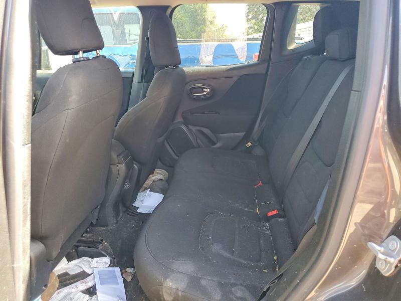 Photo 11 from auction – 2021 JEEP RENEGADE with VIN ZACNJDBB3MPM67709