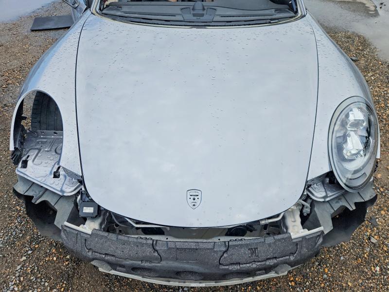 Foto 11 de la subasta – 2018 PORSCHE 911 con VIN WP0AB2A91JS123111