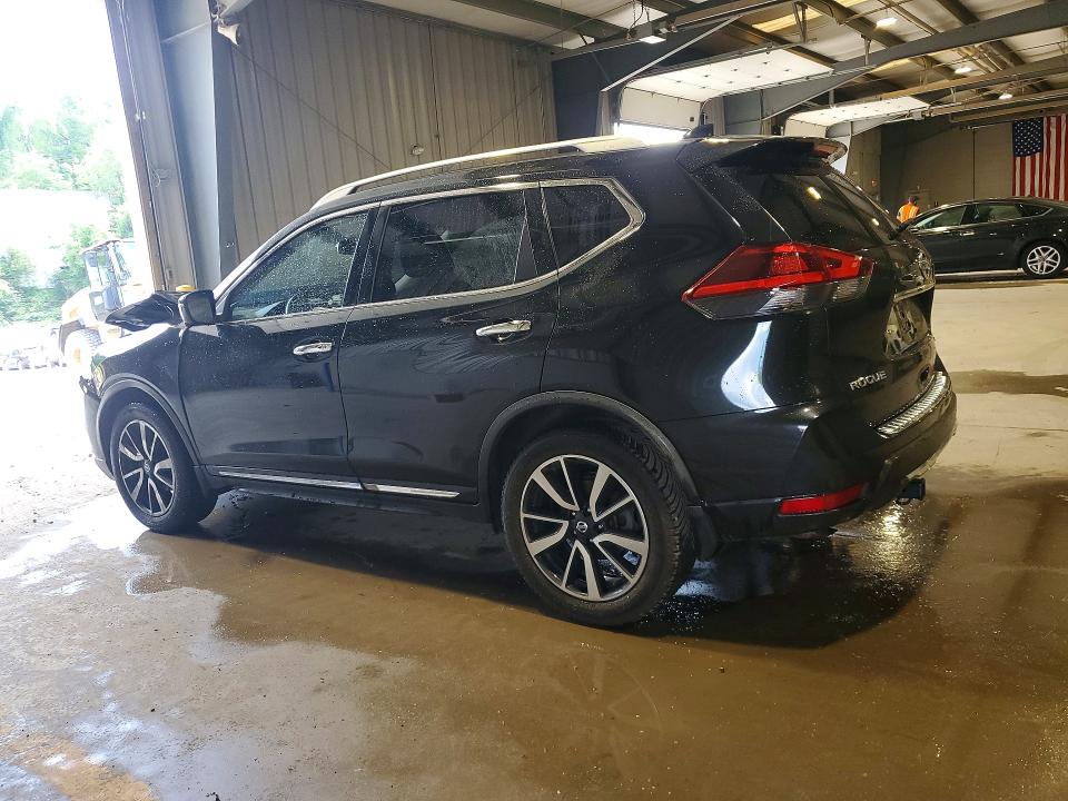 Photo 2 from auction – 2018 NISSAN ROGUE with VIN JN8AT2MV2JW324518