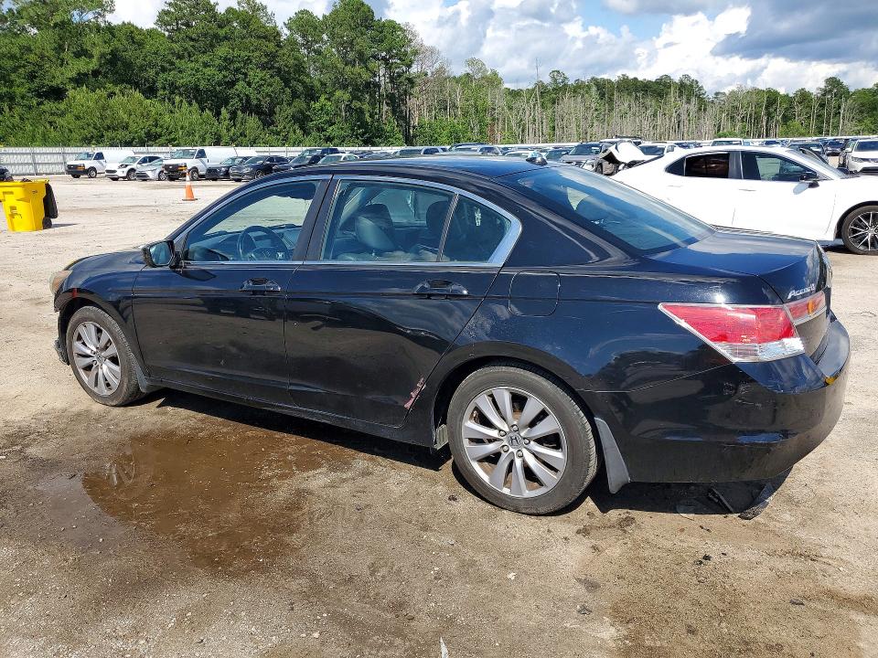 Photo 2 from auction – 2012 HONDA ACCORD with VIN 1HGCP2F83CA035214