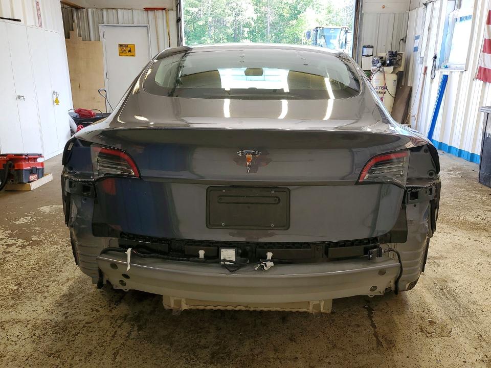 Photo 6 from auction – 2023 TESLA MODEL 3 with VIN 5YJ3E1EA8PF643830