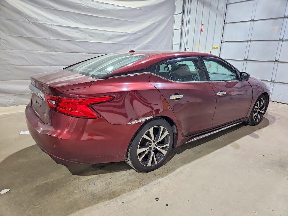Photo 3 from auction – 2017 NISSAN MAXIMA with VIN 1N4AA6APXHC422468