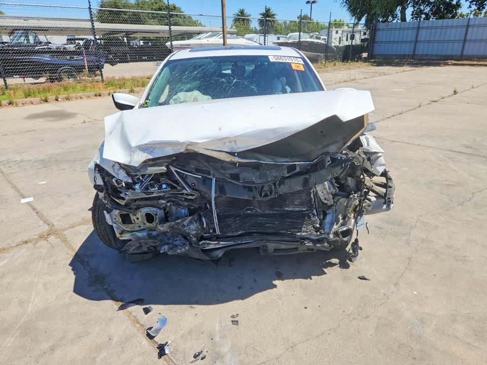 Photo 5 from auction – 2016 ACURA ILX with VIN 19UDE2F37GA018839