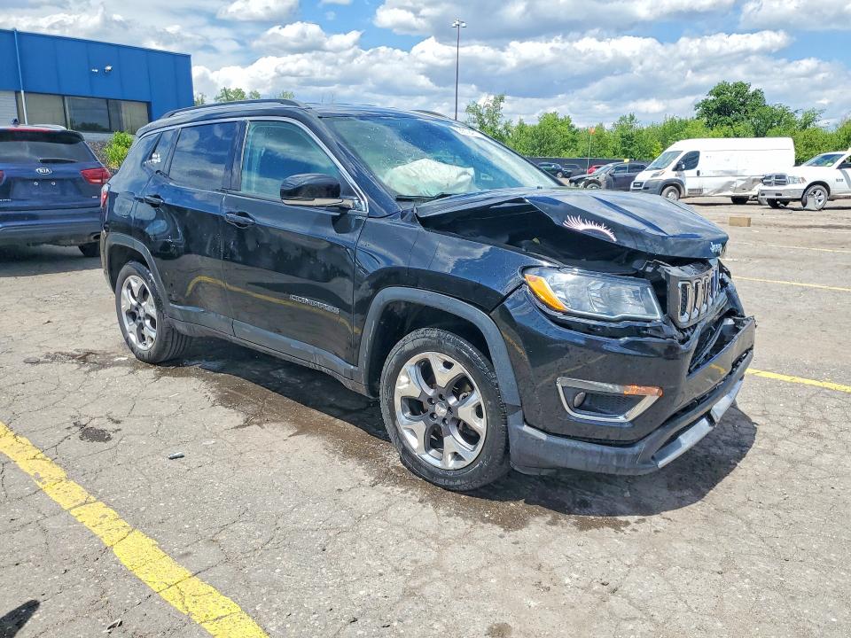 Photo 4 from auction – 2018 JEEP COMPASS with VIN 3C4NJDCB7JT270211