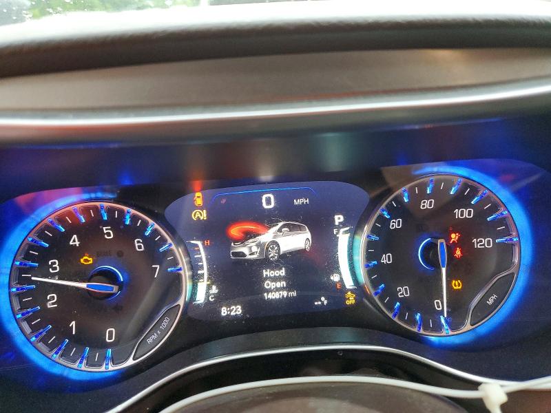 Photo 9 from auction – 2017 CHRYSLER PACIFICA with VIN 2C4RC1EG7HR768926