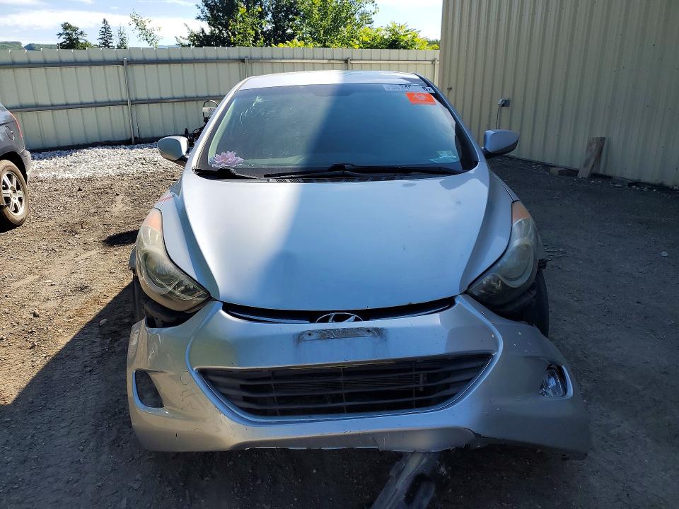 Photo 5 from auction – 2013 HYUNDAI ELANTRA with VIN 5NPDH4AE0DH319516