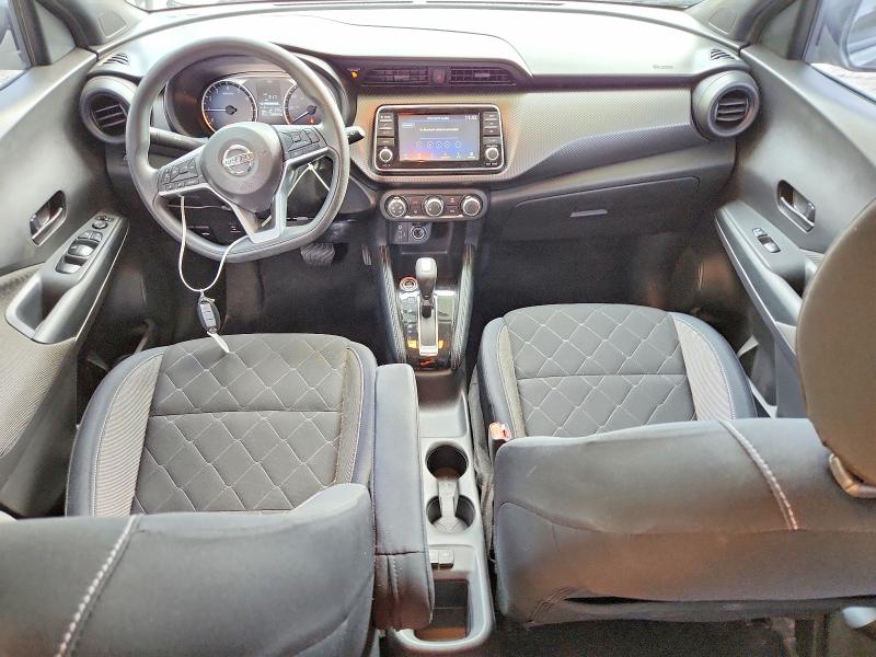 Photo 8 from auction – 2018 NISSAN KICKS with VIN 3N1CP5CU7JL537184