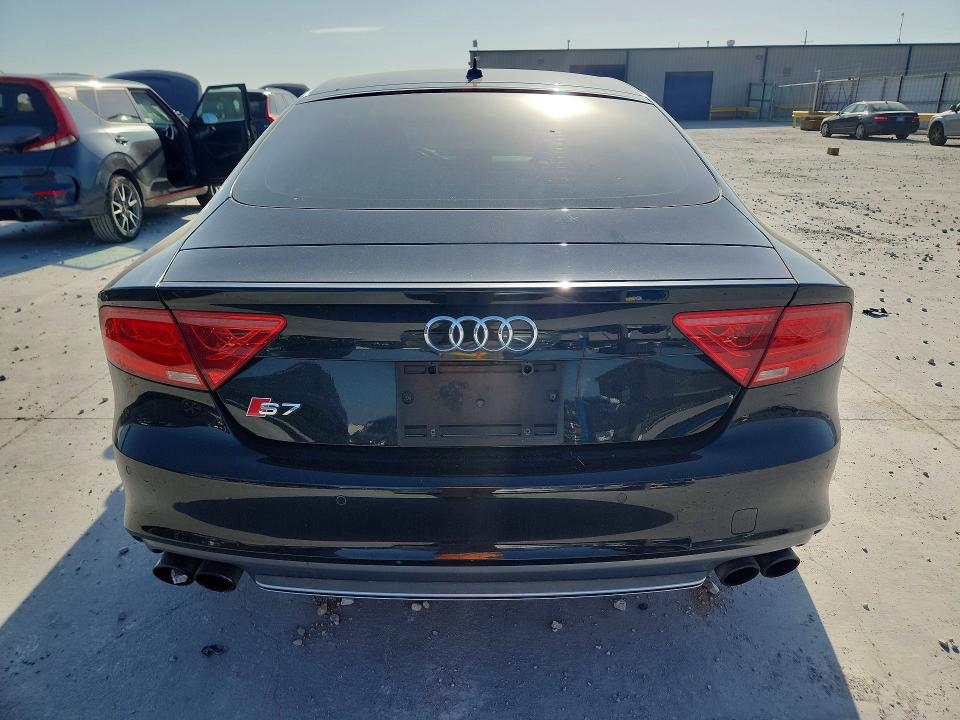 صورة رقم 6 من المزاد - 2013 AUDI S7 مع VIN WAU32AFC4DN076115