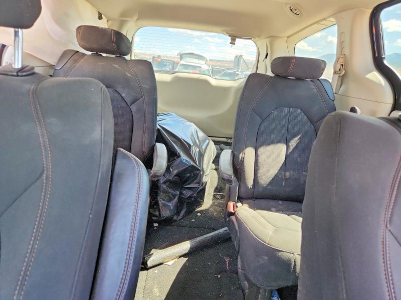 Photo 10 from auction – 2019 CHRYSLER PACIFICA with VIN 2C4RC1CG0KR652803