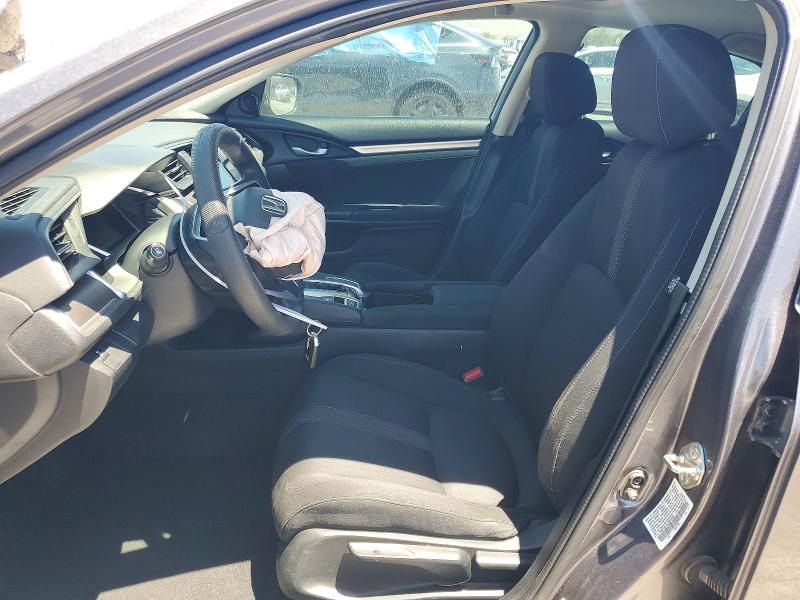 Photo 7 from auction – 2018 HONDA CIVIC with VIN 19XFC2F74JE031553