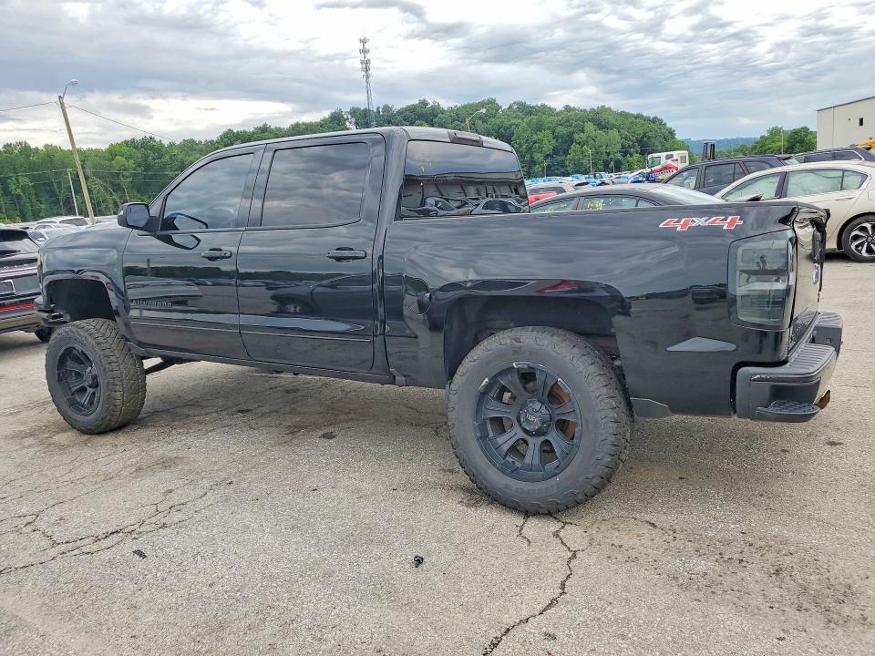 Photo 2 from auction – 2016 CHEVROLET SILVERADO with VIN 3GCUKREC4GG157586