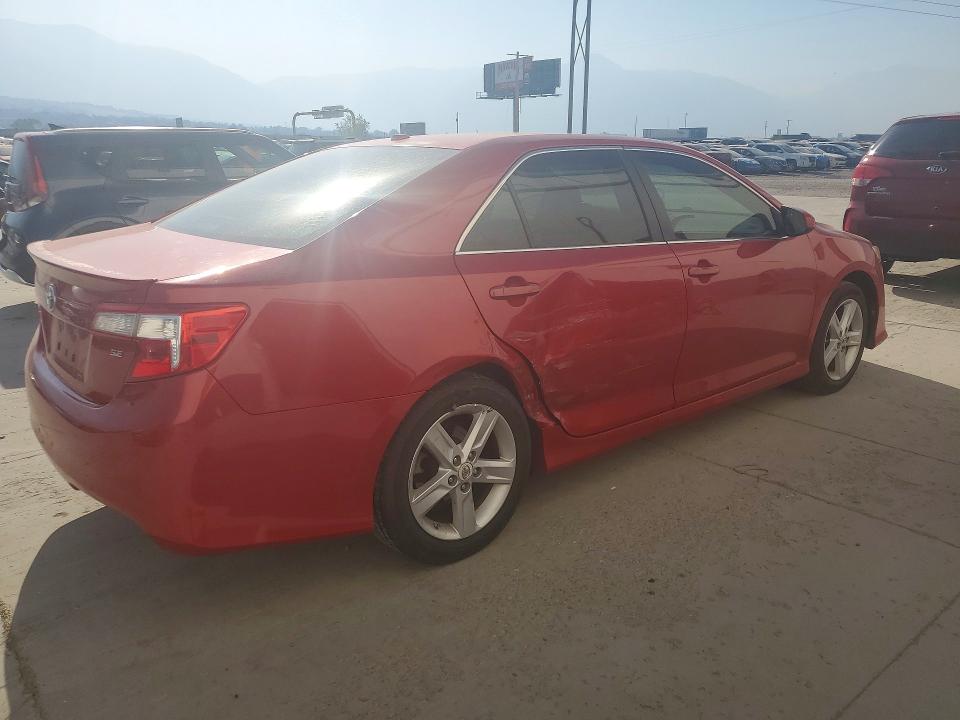 Photo 3 from auction – 2012 TOYOTA CAMRY with VIN 4T1BF1FK8CU544194