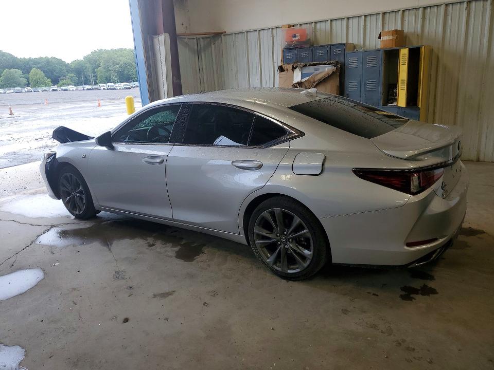 Photo 2 from auction – 2019 LEXUS ES with VIN 58ABZ1B18KU038487