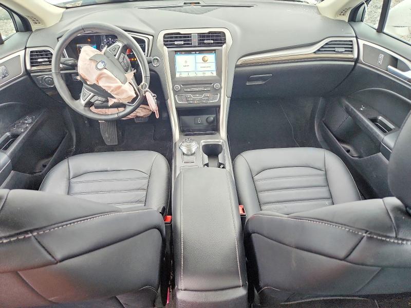 Photo 8 from auction – 2018 FORD FUSION with VIN 3FA6P0HD7JR232048