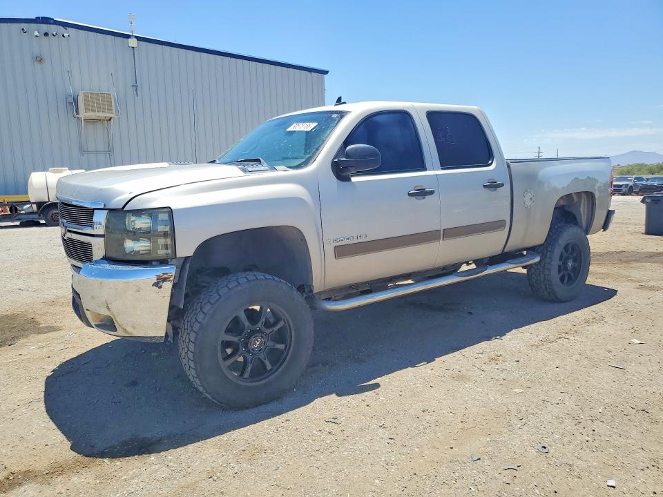 CHEVROLET SILVERADO 2007 with VIN 1GCHC23K17F522727 - Photo from auction