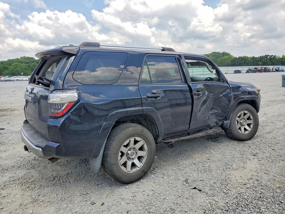 Photo 3 from auction – 2016 TOYOTA 4RUNNER with VIN JTEBU5JR0G5386001